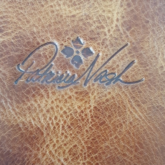 Patricia Nash Midi Portfolio Cognac 8x10 - fits iPad mini - Picture 4 of 5